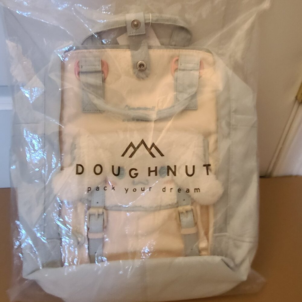 Doughnut Cinamoroll Backpack Color Light Blue! All Accessories Included